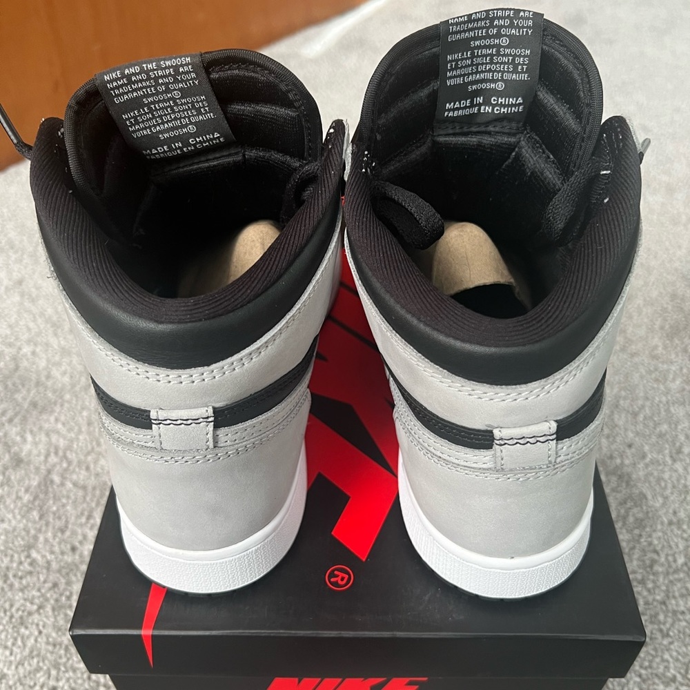Air Jordan 1 Retro High OG GS Shadow 2.0 - Picture 3 of 7